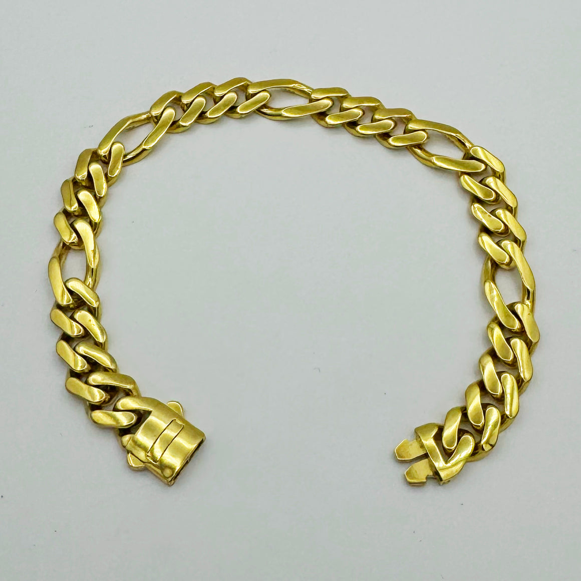 9.5MM HOLLOW FIGARO MONACO STYLE BRACELET - 14K YELLOW GOLD - 8.25"