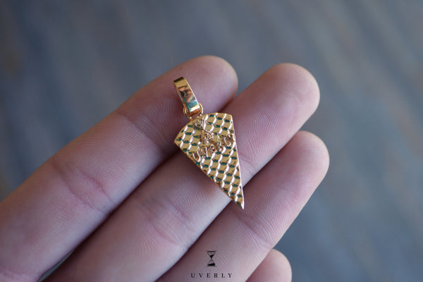 Pizza Pendant Yellow Gold