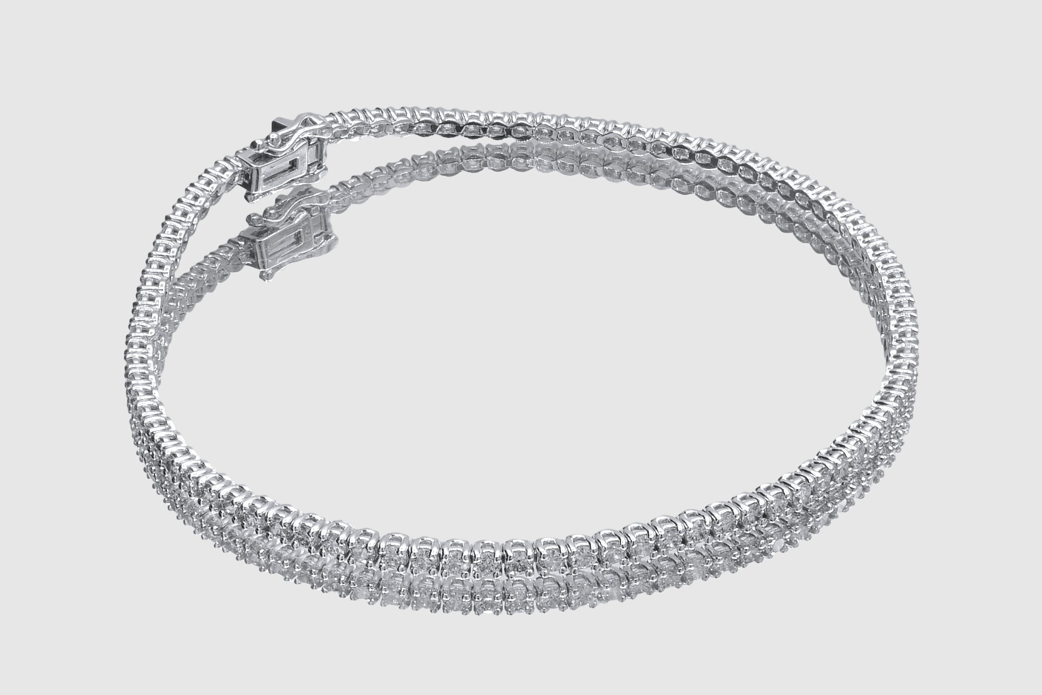 10 Pointer Parcel Diamond Tennis Bracelet 67198: buy online in NYC. Best  price at TRAXNYC.