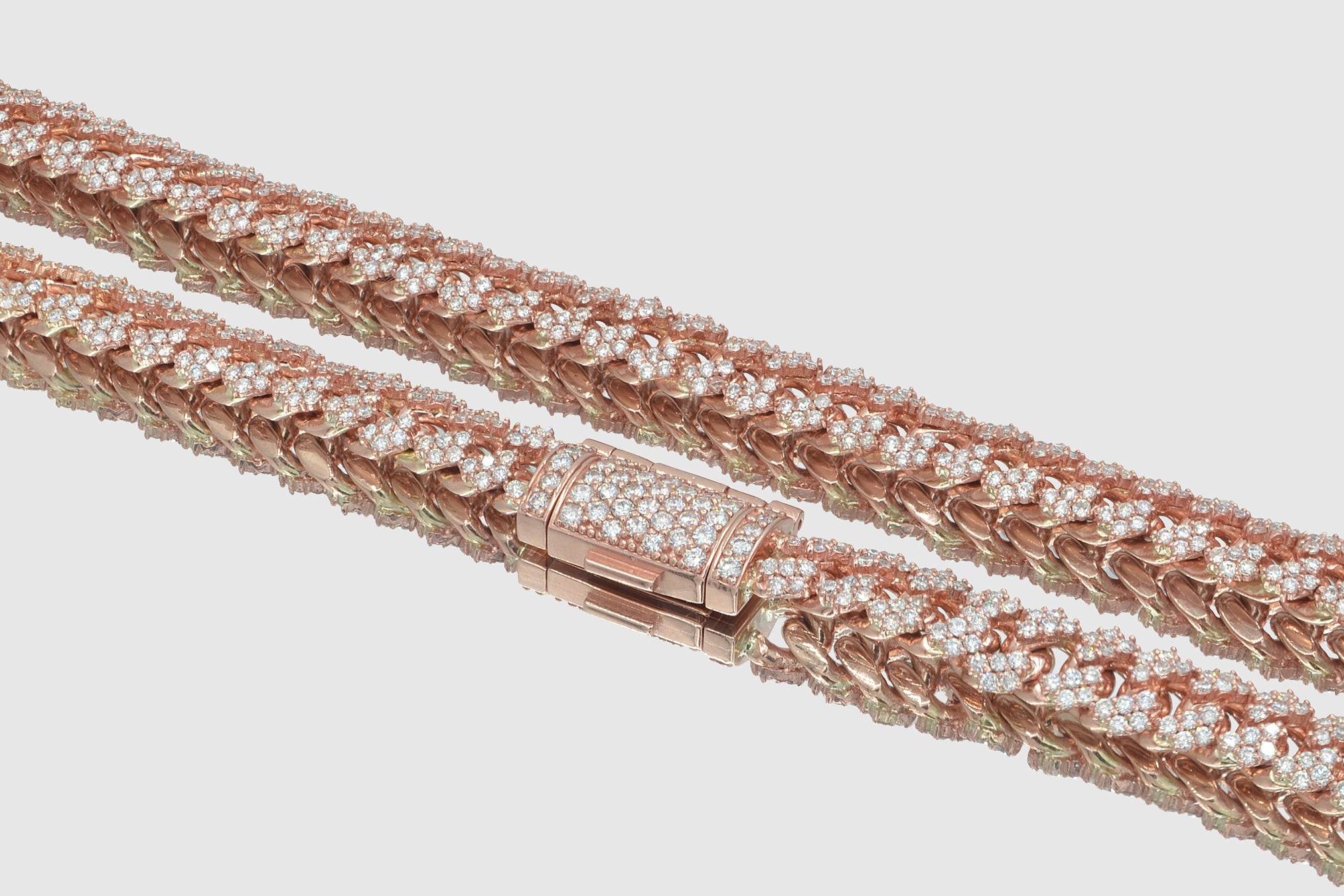 Pink gold and diamonds necklace, 8 mm.