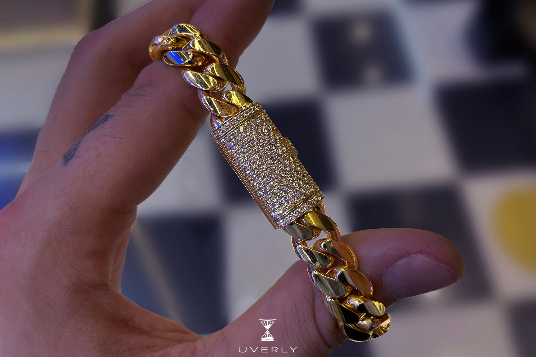 18mm Solid Miami Cuban Gold Diamond Lock Bracelet | Uverly - UVERLY
