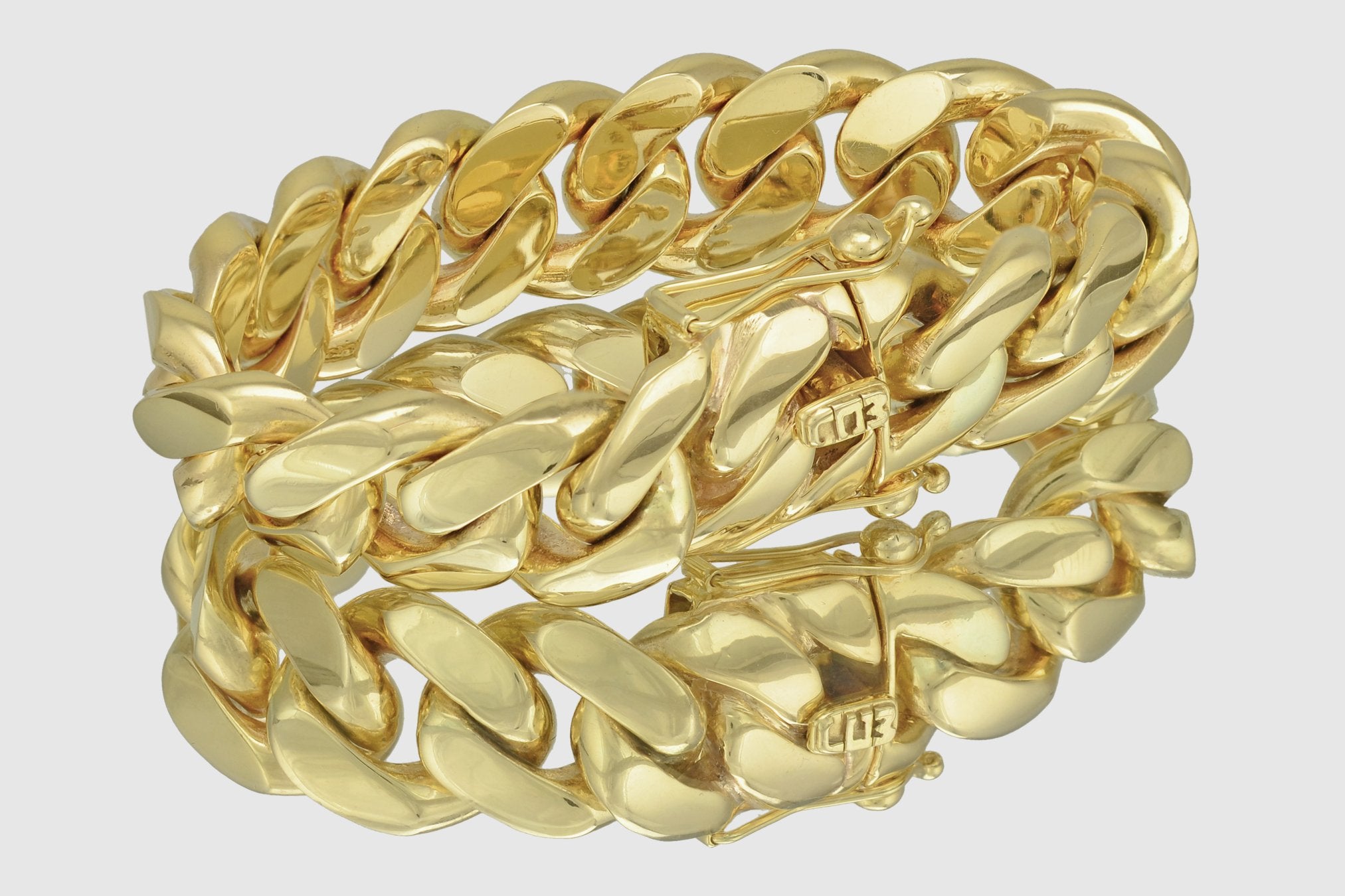 ChainsProMax Gold Mens Bracelets 9mm 8.3inch 18K Gold Plated Figaro Chain  Link Wrist Bracelet Dad Gift - Walmart.com